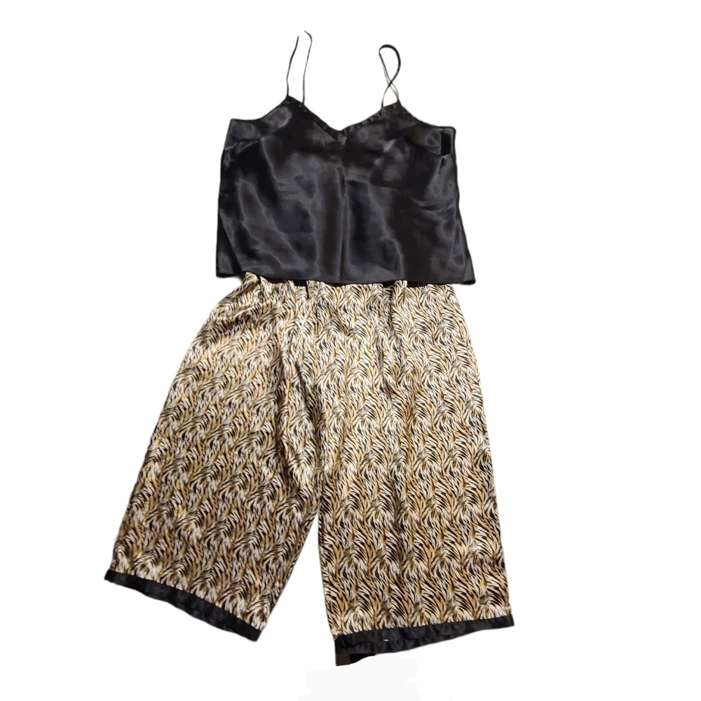Intimate Essentials Pajama Set Size L - Picture 2 of 9
